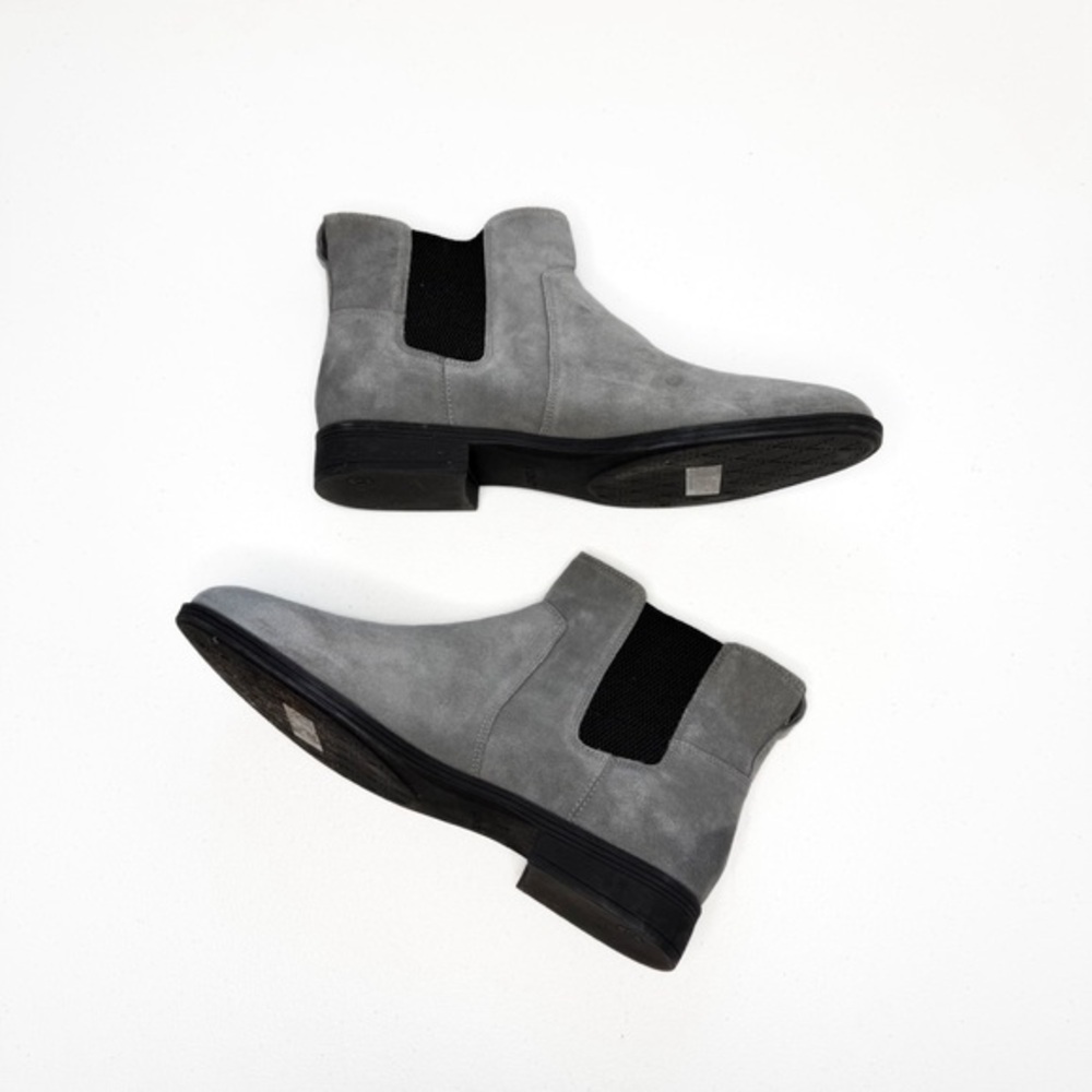 PRICE DROP Vionic Alana Gray Stretch Gore Water Repellent Suede Chelsea Boots 11 - Picture 7 of 12